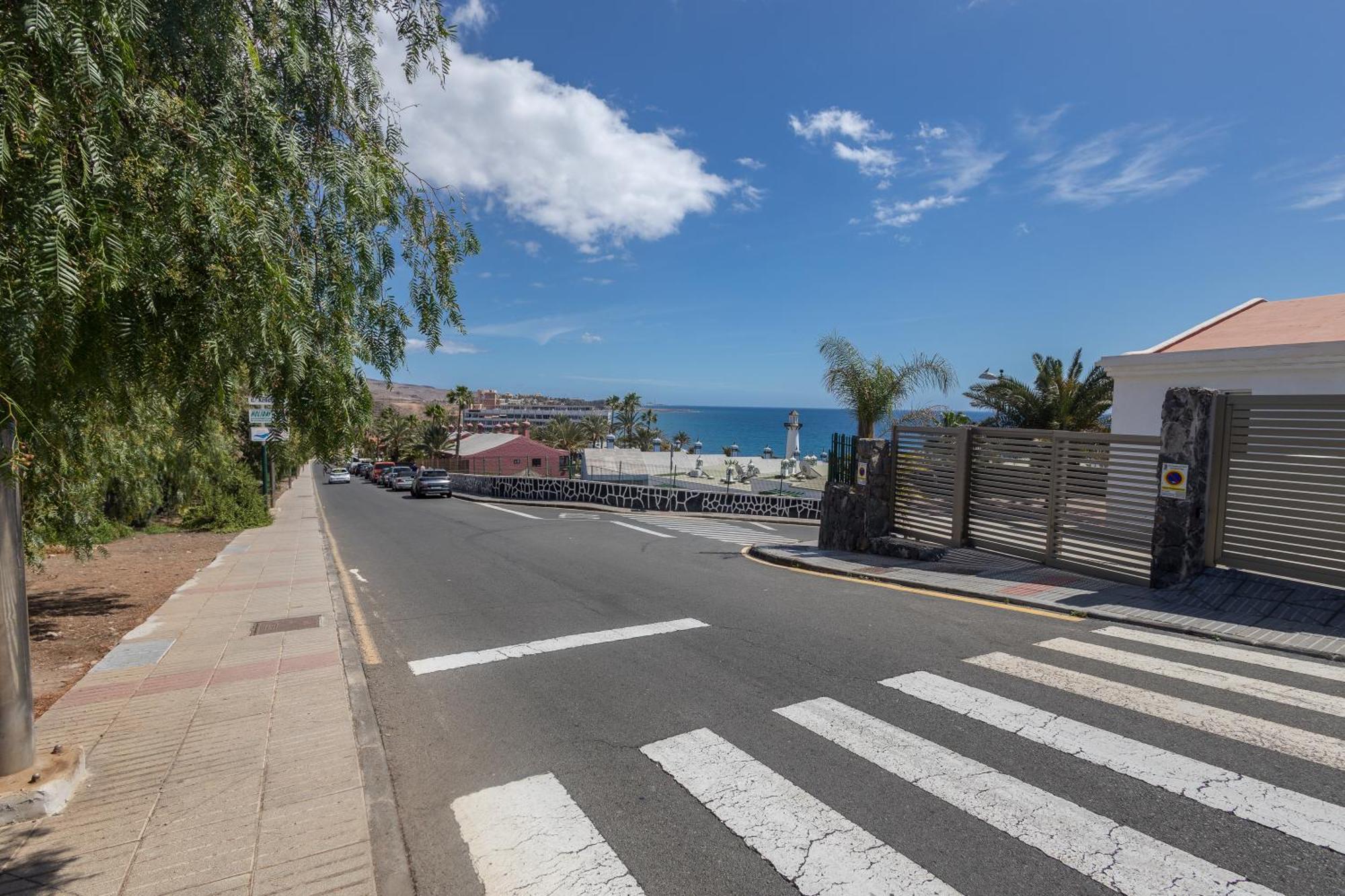 Playa Del Aguila Bungalow Con Terraza Solarium マスパロマス エクステリア 写真
