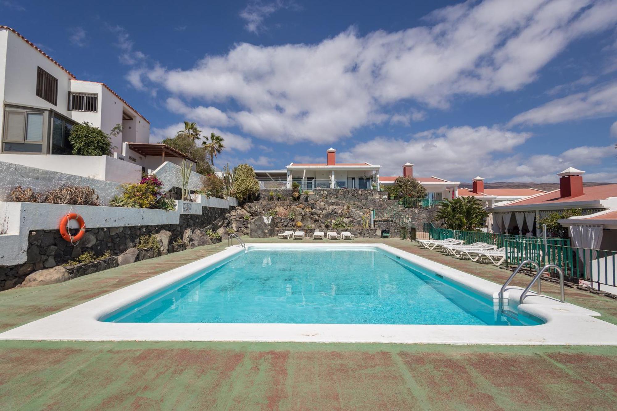 Playa Del Aguila Bungalow Con Terraza Solarium マスパロマス エクステリア 写真
