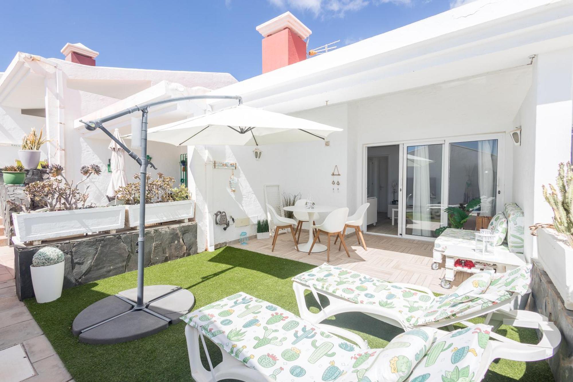 Playa Del Aguila Bungalow Con Terraza Solarium マスパロマス エクステリア 写真