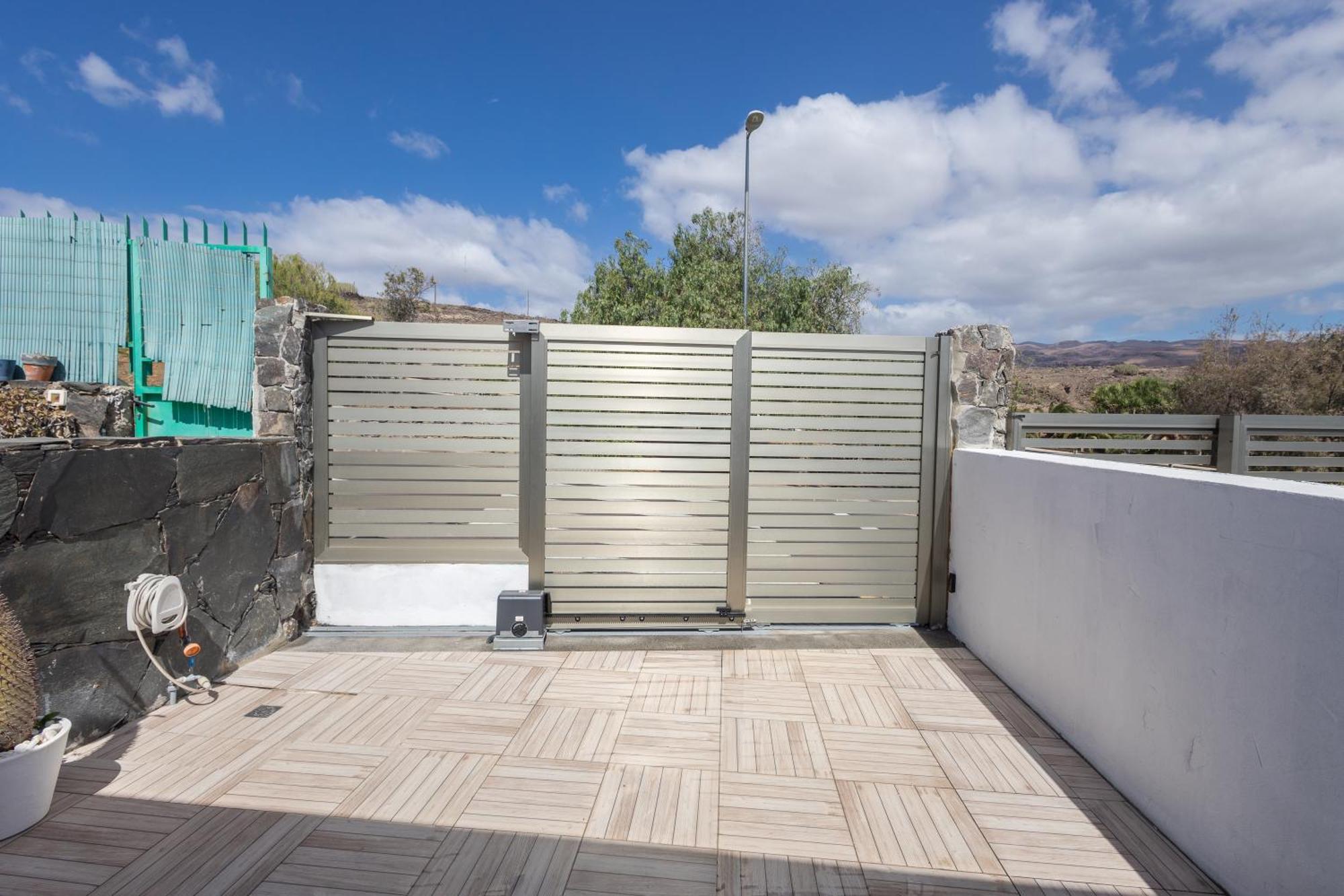 Playa Del Aguila Bungalow Con Terraza Solarium マスパロマス エクステリア 写真