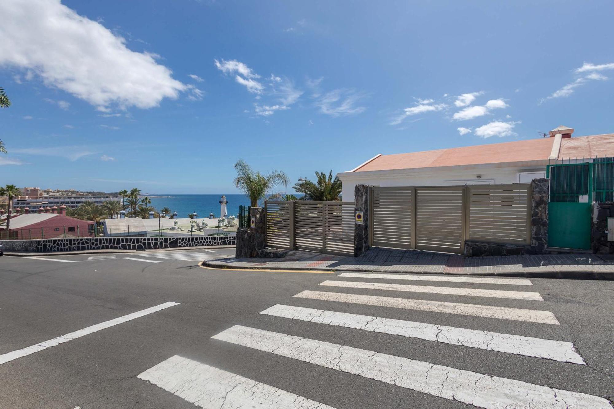 Playa Del Aguila Bungalow Con Terraza Solarium マスパロマス エクステリア 写真